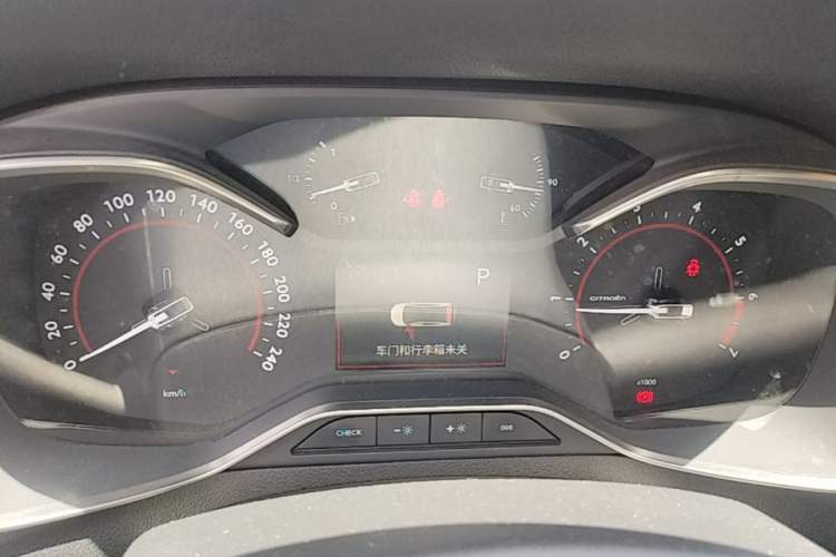 Used Citroen C5 2017 350THP Automatic Luxury Model Instrument Cluster