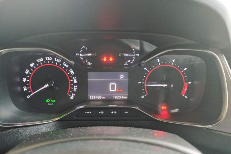 Used Citroen C5 2017 350THP Automatic Luxury Model Instrument Cluster