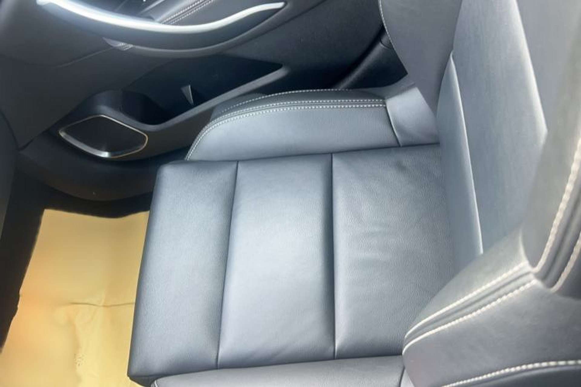 Used Citroen C5 2017 350THP Automatic Luxury Model Interior 1