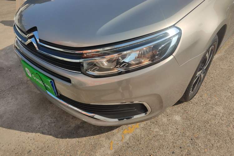 Used Citroen C5 2017 350THP Automatic Luxury Model Left Front Headlight