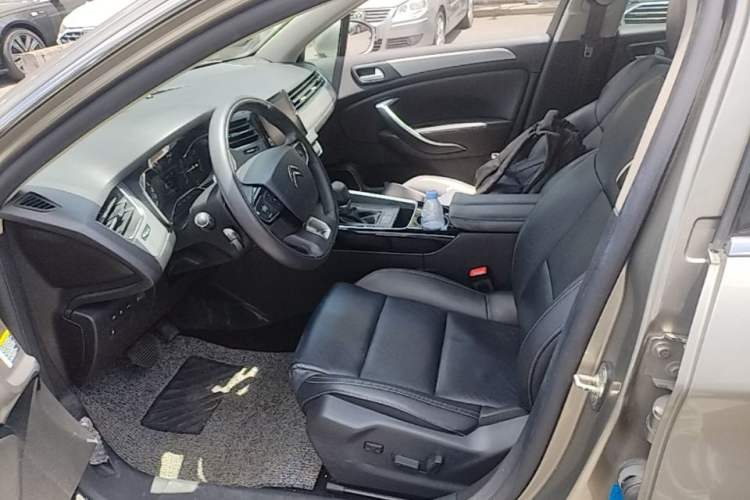 Used Citroen C5 2017 350THP Automatic Luxury Model Left Front Seat