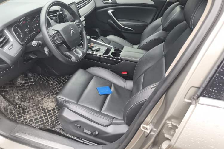 Used Citroen C5 2017 350THP Automatic Luxury Model Left Front Seat
