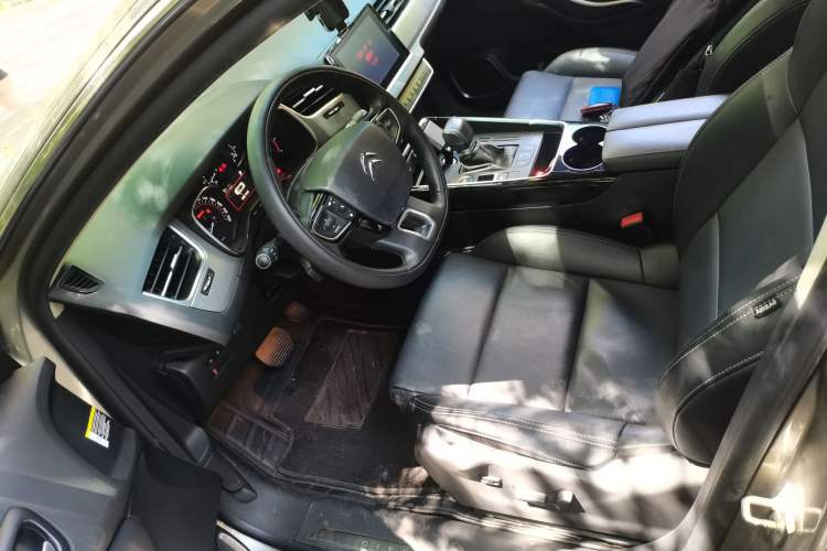 Used Citroen C5 2017 350THP Automatic Luxury Model Left Front Seat
