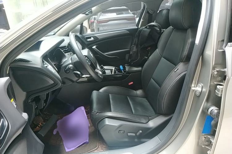 Used Citroen C5 2017 350THP Automatic Luxury Model Left Front Seat