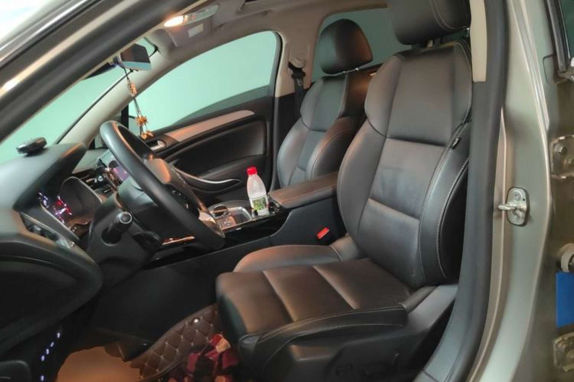 Used Citroen C5 2017 350THP Automatic Luxury Model Left Front Seat
