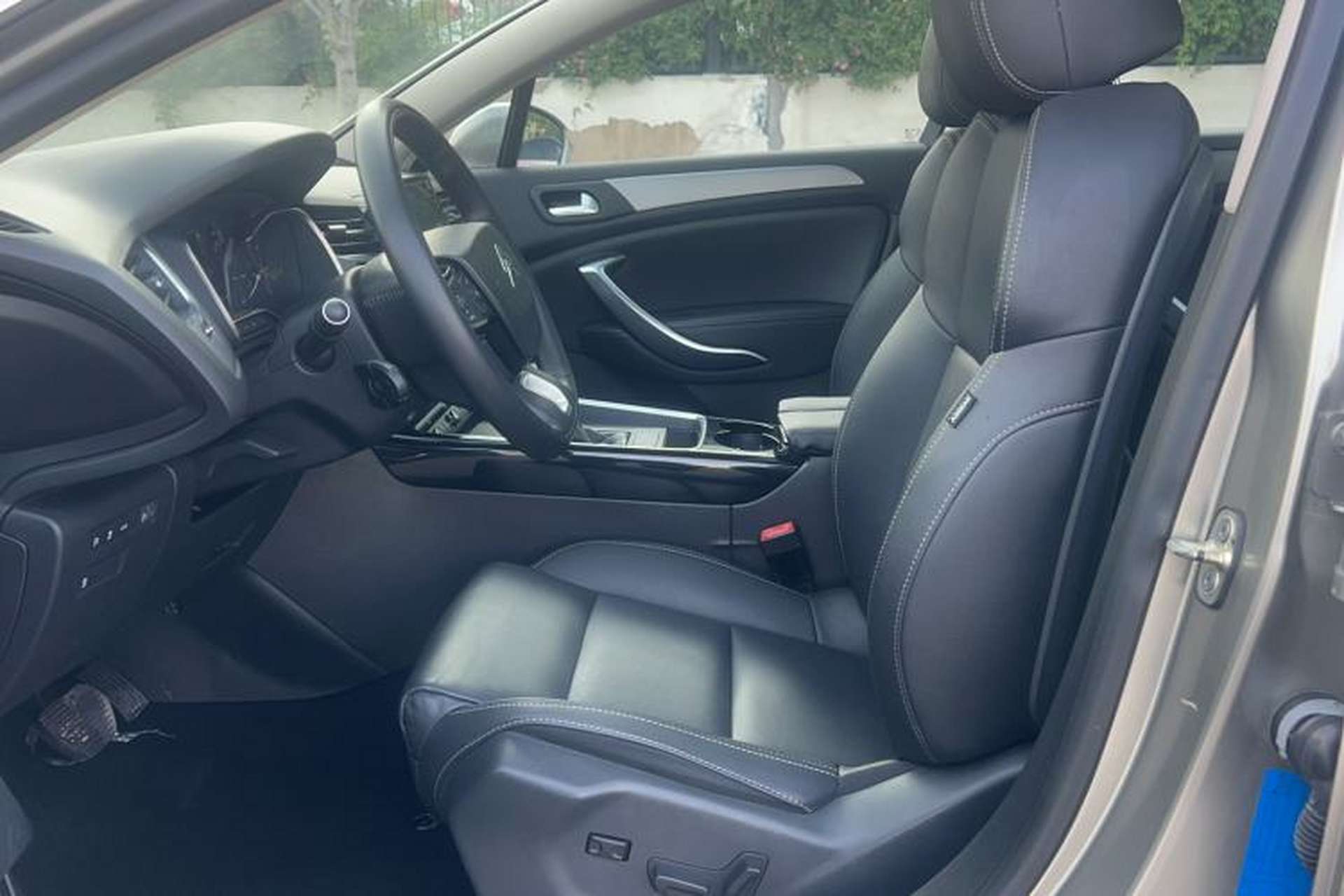 Used Citroen C5 2017 350THP Automatic Luxury Model Left Front Seat