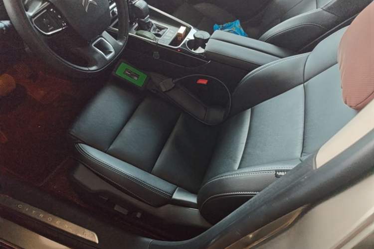 Used Citroen C5 2017 350THP Automatic Luxury Model Left Front Seat