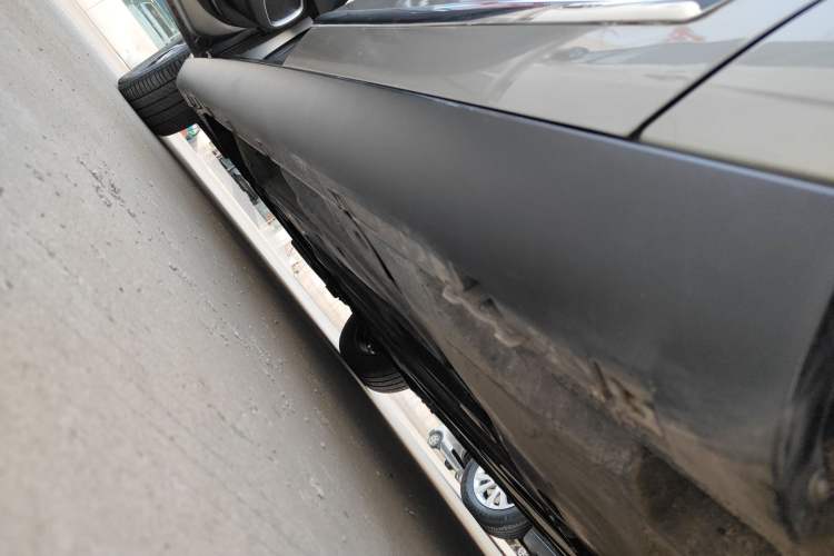 Used Citroen C5 2017 350THP Automatic Luxury Model Left Side Sill