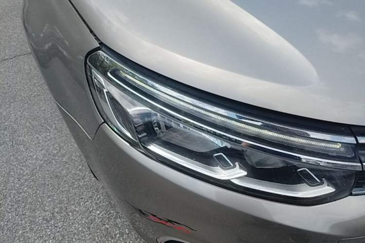 Used Citroen C5 2017 350THP Automatic Luxury Model Right Front Headlight