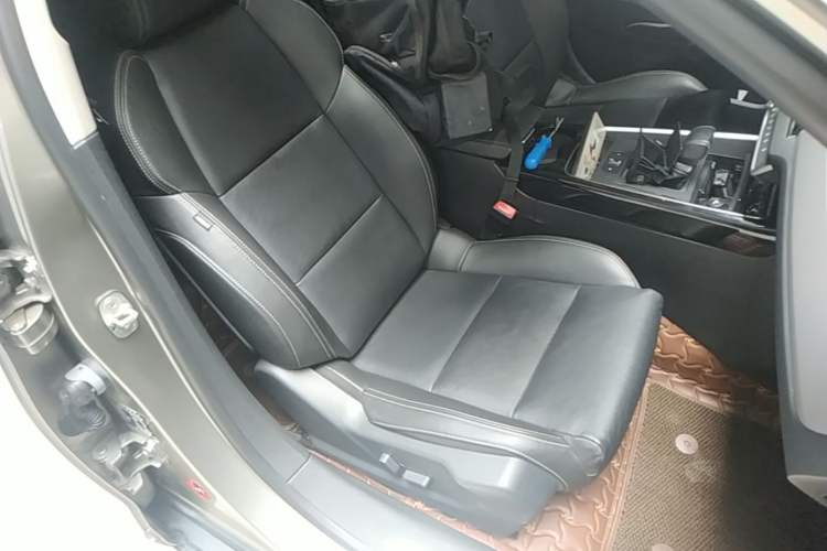Used Citroen C5 2017 350THP Automatic Luxury Model Right Front Seat