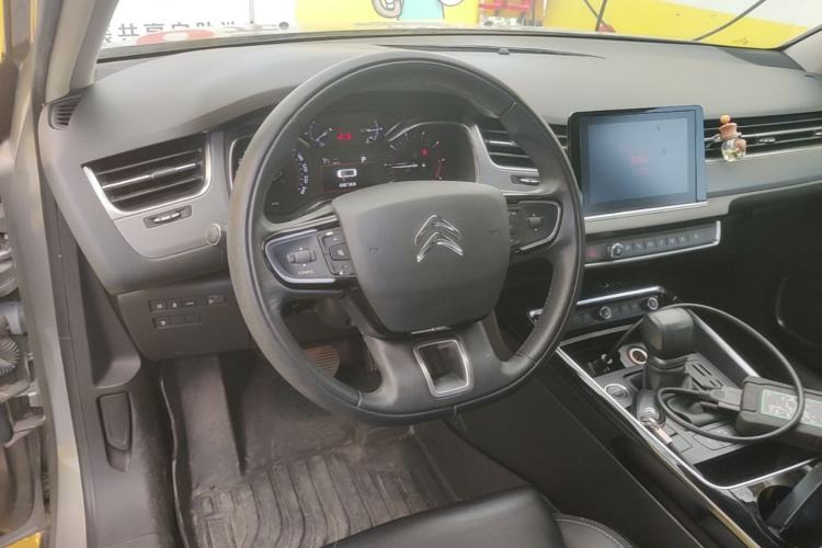 Used Citroen C5 2017 350THP Automatic Luxury Model Steering Wheel