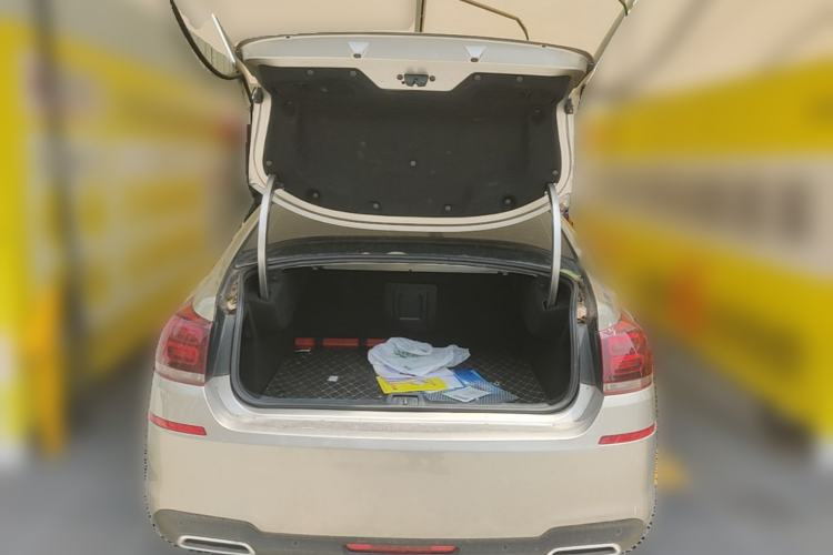 Used Citroen C5 2017 350THP Automatic Luxury Model Trunk