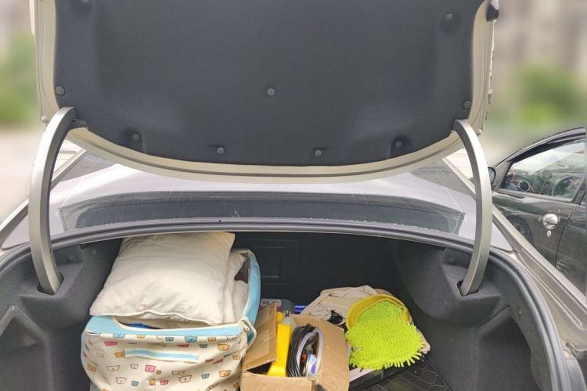 Used Citroen C5 2017 350THP Automatic Luxury Model Trunk