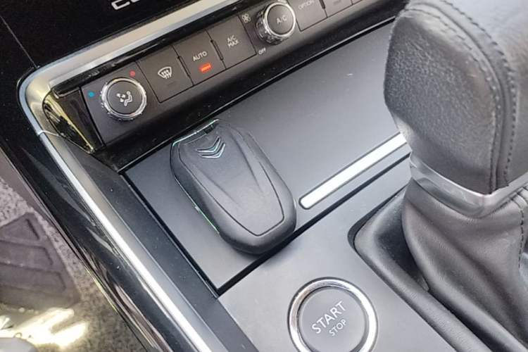 Used Citroen C5 2017 350THP Automatic Luxury Model Vehicle Key