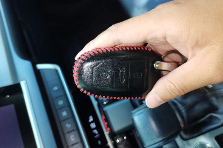 Used Citroen C5 2017 350THP Automatic Luxury Model Vehicle Key