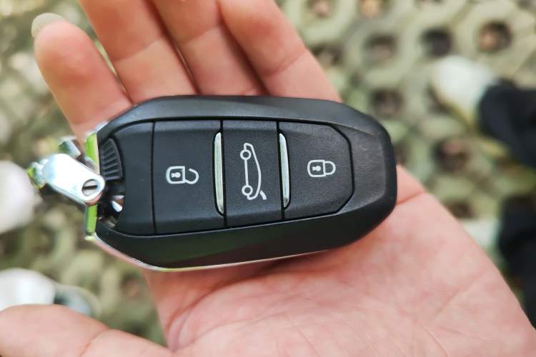 Used Citroen C5 2017 350THP Automatic Luxury Model Vehicle Key