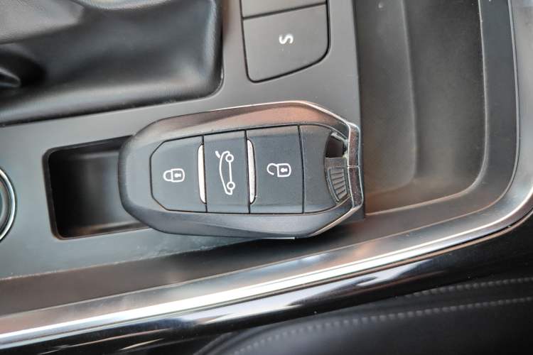 Used Citroen C5 2017 350THP Automatic Luxury Model Vehicle Key