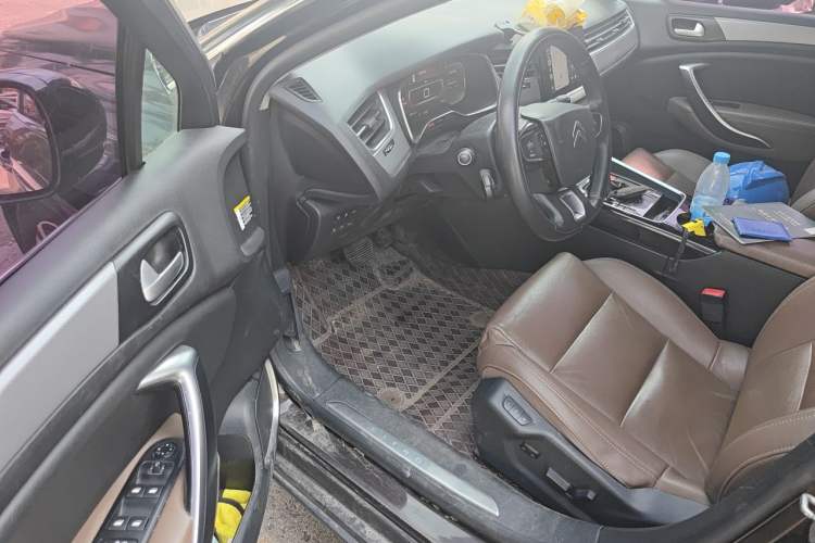 Used Citroen C5 2017 380THP Automatic Prestige Edition Driver Seat