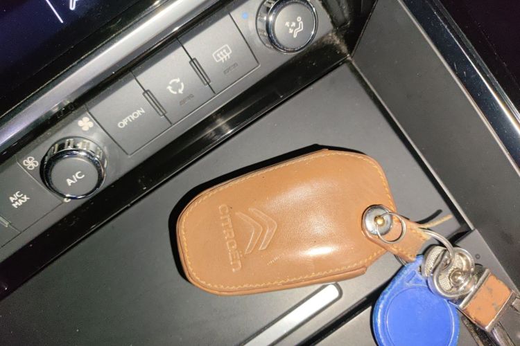 Used Citroen C5 2017 350THP Automatic Luxury Model Vehicle Key