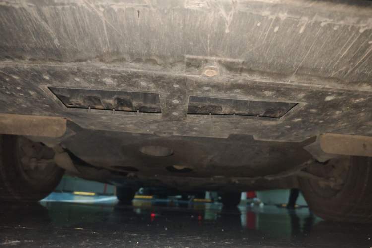 Used Citroen C5 2017 350THP Automatic Luxury Model Chassis Front