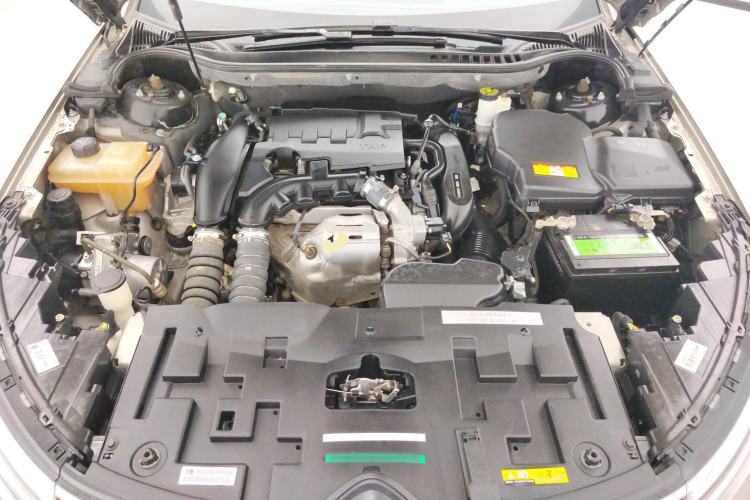 Used Citroen C5 2017 350THP Automatic Luxury Model Engine Bay