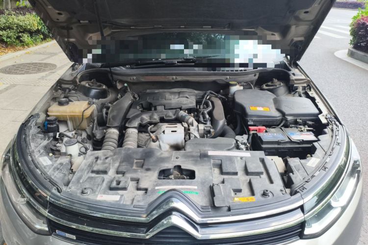 Used Citroen C5 2017 350THP Automatic Luxury Model Engine Bay