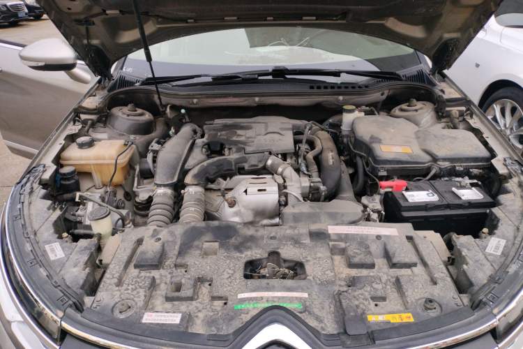 Used Citroen C5 2017 350THP Automatic Luxury Model Engine Bay