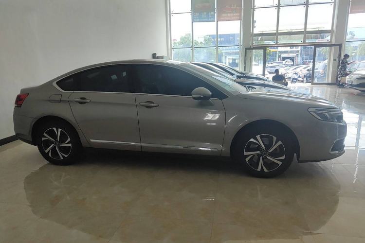 Used Citroen C5 2017 350THP Automatic Luxury Model Exterior 2