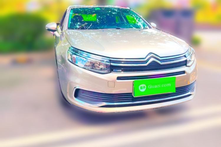 Used Citroen C5 2017 350THP Automatic Luxury Model Front Right 45 Deg