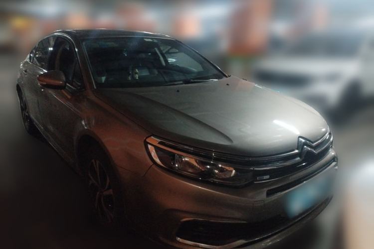 Used Citroen C5 2017 350THP Automatic Luxury Model Front Right 45 Deg