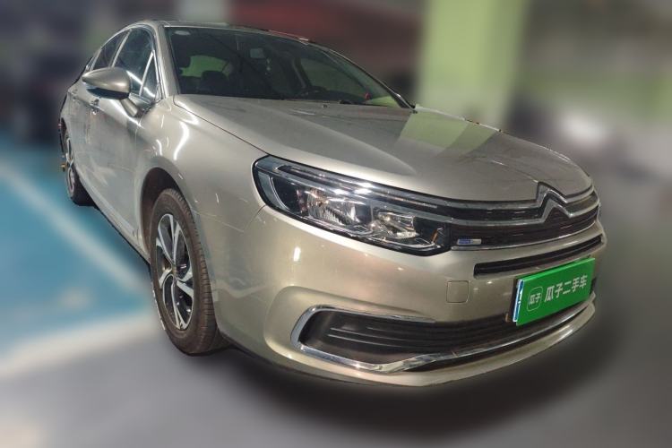 Used Citroen C5 2017 350THP Automatic Luxury Model Front Right 45 Deg
