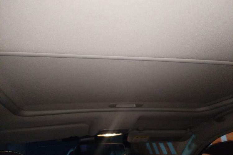 Used Citroen C5 2017 350THP Automatic Luxury Model Headliner