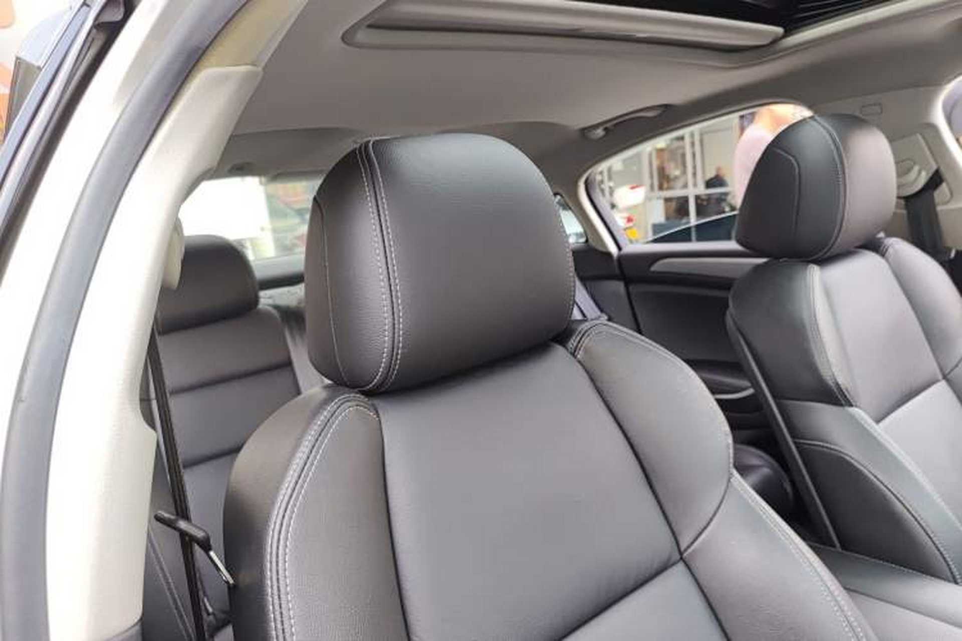 Used Citroen C5 2017 350THP Automatic Luxury Model Headliner