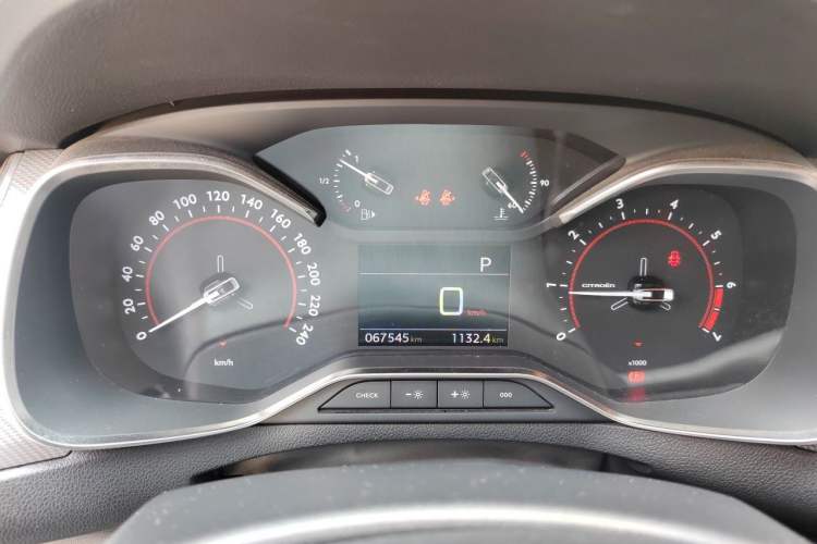 Used Citroen C5 2017 350THP Automatic Luxury Model Instrument Cluster