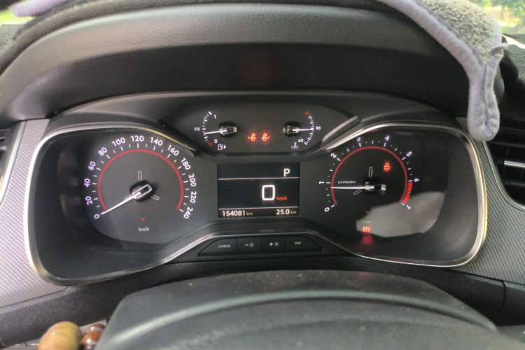 Used Citroen C5 2017 350THP Automatic Luxury Model Instrument Cluster