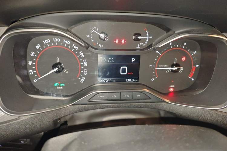 Used Citroen C5 2017 350THP Automatic Luxury Model Instrument Cluster