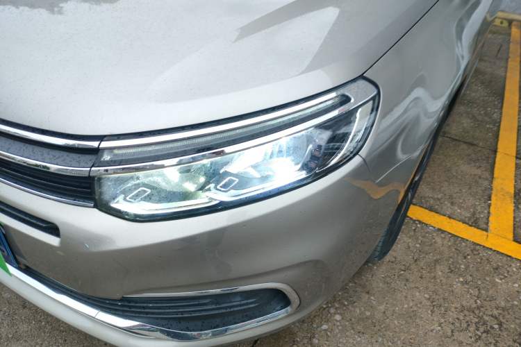 Used Citroen C5 2017 350THP Automatic Luxury Model Left Front Headlight
