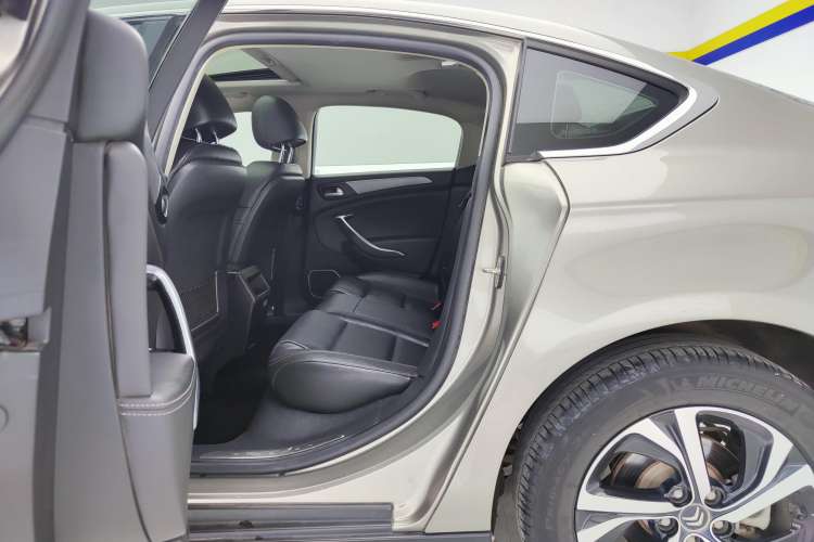 Used Citroen C5 2017 350THP Automatic Luxury Model Left Rear Seat