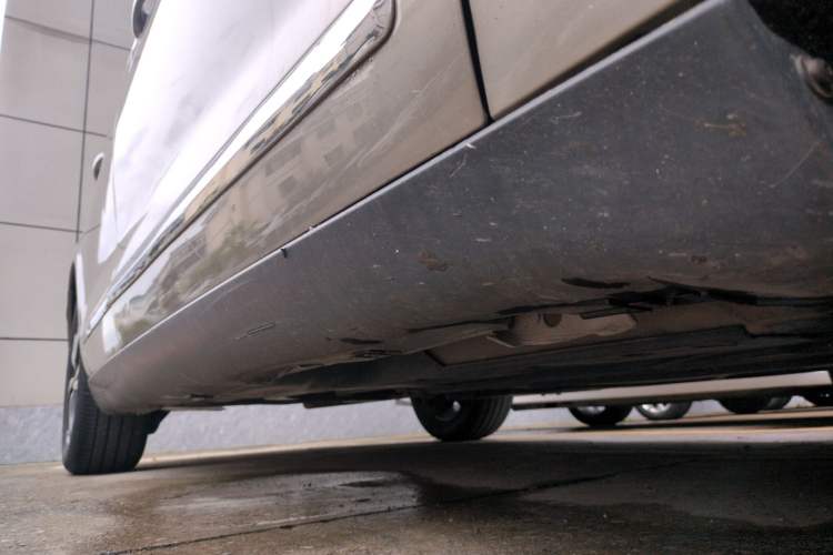 Used Citroen C5 2017 350THP Automatic Luxury Model Right Side Sill