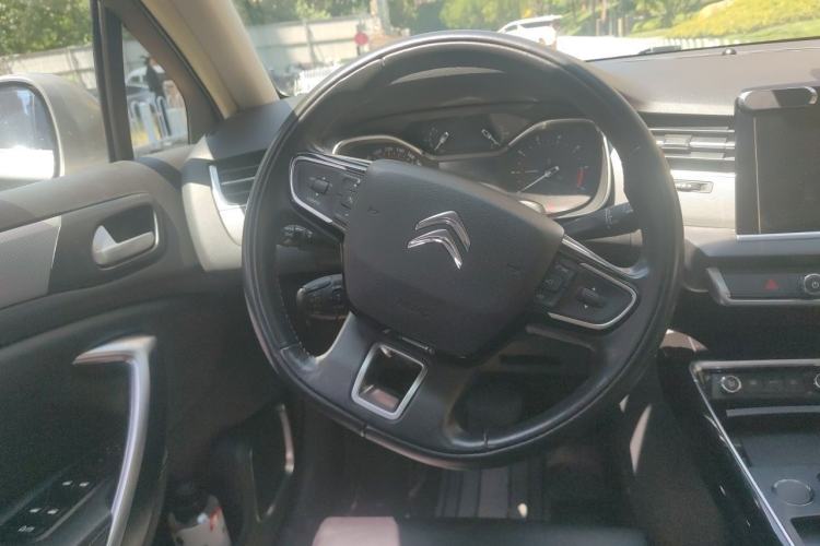Used Citroen C5 2017 350THP Automatic Luxury Model Steering Wheel