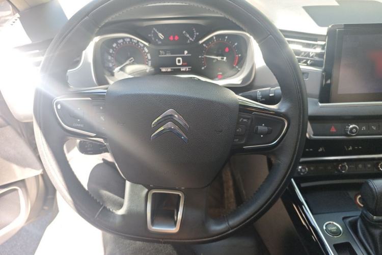 Used Citroen C5 2017 350THP Automatic Luxury Model Steering Wheel