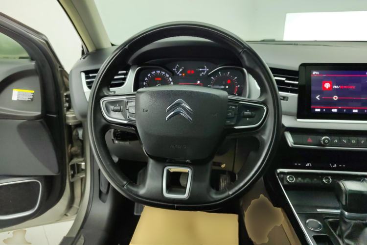 Used Citroen C5 2017 350THP Automatic Luxury Model Steering Wheel