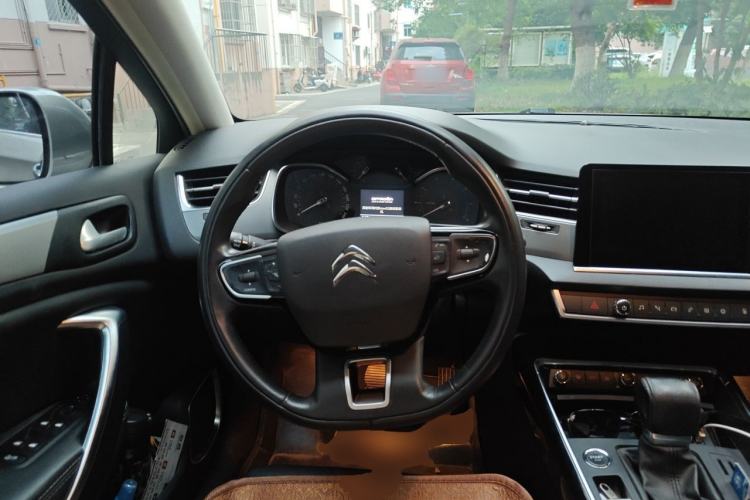 Used Citroen C5 2017 350THP Automatic Luxury Model Steering Wheel