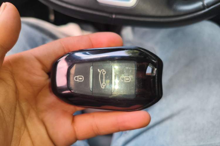 Used Citroen C5 2017 350THP Automatic Luxury Model Vehicle Key