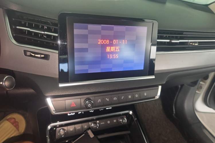 Used Citroen C5 2017 350THP Automatic Luxury Model Audio And AC Panel