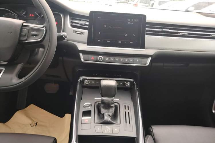 Used Citroen C5 2017 350THP Automatic Luxury Model Audio And AC Panel