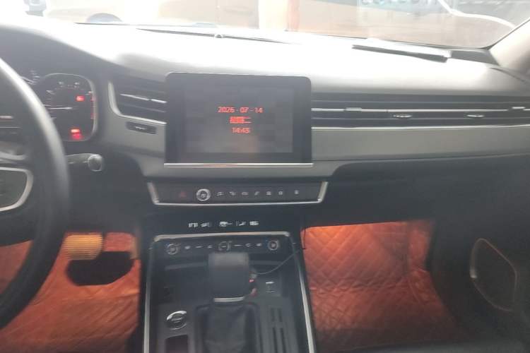Used Citroen C5 2017 350THP Automatic Luxury Model Audio And AC Panel