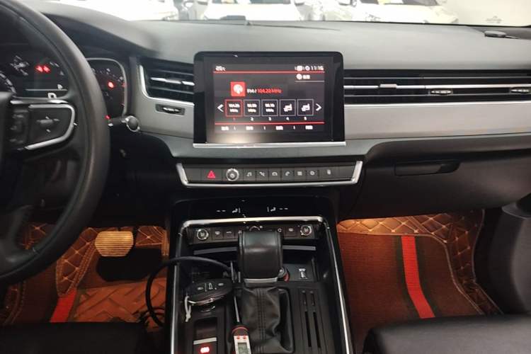 Used Citroen C5 2017 350THP Automatic Luxury Model Audio And AC Panel