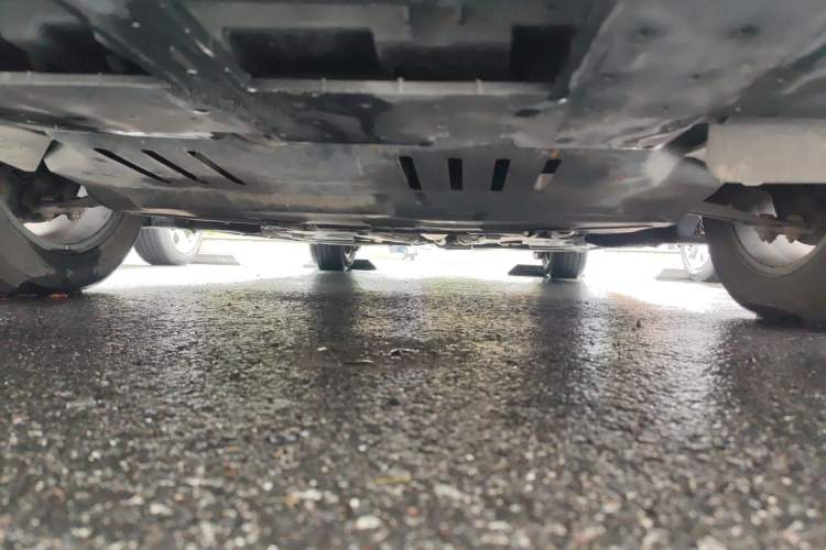 Used Citroen C5 2017 350THP Automatic Luxury Model Chassis Front