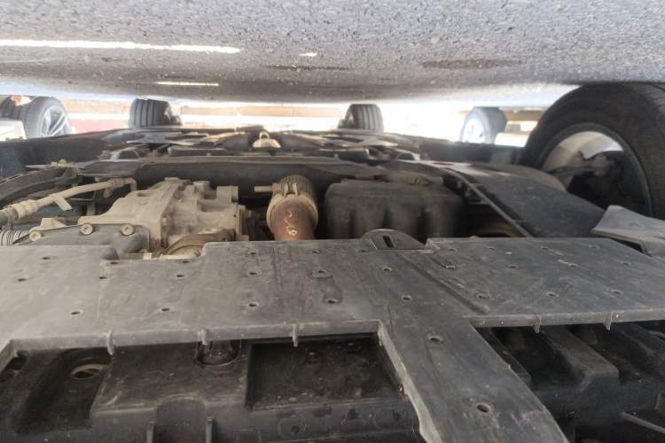Used Citroen C5 2017 350THP Automatic Luxury Model Chassis Front